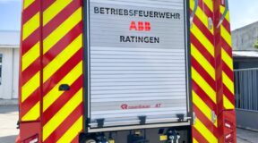 Feuerwehrfahrzeuge mit Stil: LUK-DESIGN im Beschriftungs-Einsatz für Ratingen und Nittenau